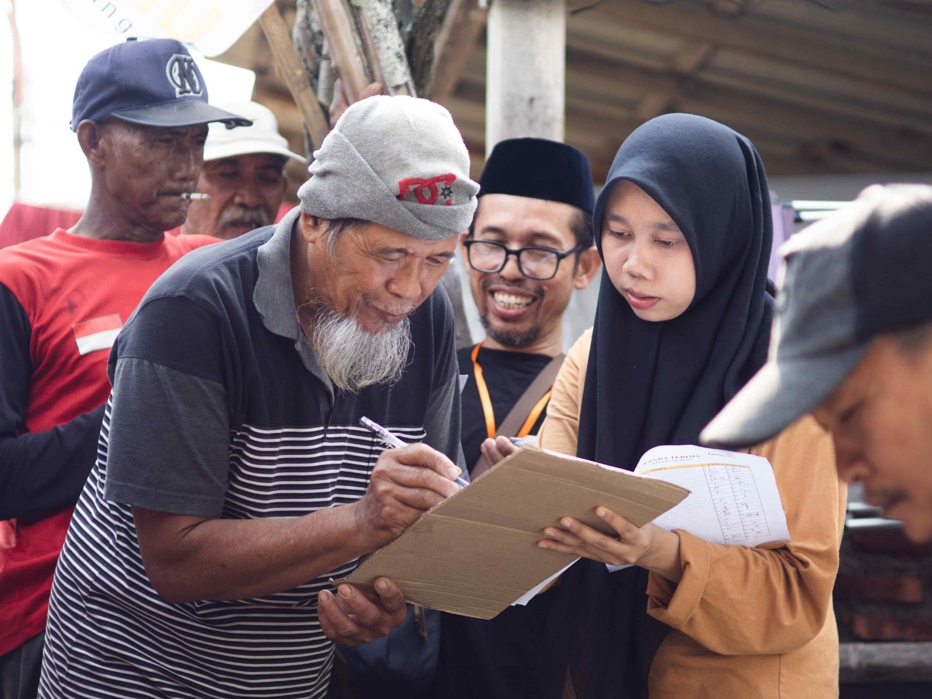 Antusiasme Warga Akar Rumput Pesisir